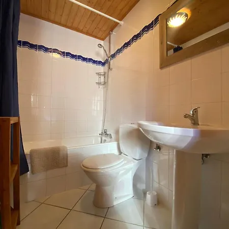 A Morillon, 3 Chambres, Parking, Proche Centre - Fr-1-624-174 *